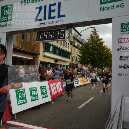 20.09.2026 - PSD Bank Halbmarathon LAZAROV Photography http://msf.ph/oto/10550743 20.09.2026 11:44:14 Ziel 1147, 1455, 1715, 1833, 2132, 2366, 2467, 2512, 2966, 3613, 4533, 4607, 4608, 4723 meine-sportfotos.de