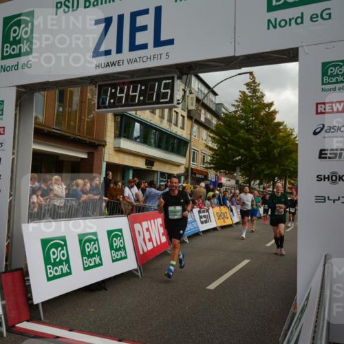 20.09.2026 - PSD Bank Halbmarathon LAZAROV Photography http://msf.ph/oto/10550744 20.09.2026 11:44:14 Ziel 1147, 1455, 1715, 1833, 2132, 2366, 2467, 2512, 2966, 3613, 4533, 4607, 4608, 4723 meine-sportfotos.de