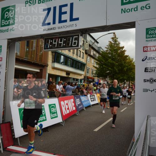 20.09.2026 - PSD Bank Halbmarathon LAZAROV Photography http://msf.ph/oto/10550747 20.09.2026 11:44:15 Ziel 1147, 1455, 1715, 1833, 2132, 2366, 2467, 2512, 2966, 3322, 3613, 4533, 4607, 4608, 4723 meine-sportfotos.de