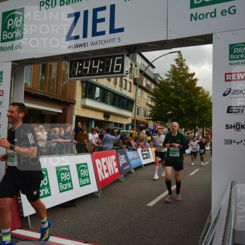 20.09.2026 - PSD Bank Halbmarathon LAZAROV Photography http://msf.ph/oto/10550748 20.09.2026 11:44:15 Ziel 1147, 1455, 1715, 1833, 2132, 2366, 2467, 2512, 2966, 3322, 3613, 4533, 4607, 4608, 4723 meine-sportfotos.de