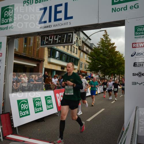 20.09.2026 - PSD Bank Halbmarathon LAZAROV Photography http://msf.ph/oto/10550753 20.09.2026 11:44:16 Ziel 1147, 1455, 1715, 1753, 1833, 2132, 2366, 2467, 2512, 2966, 3322, 3613, 4026, 4533, 4607, 4608 meine-sportfotos.de