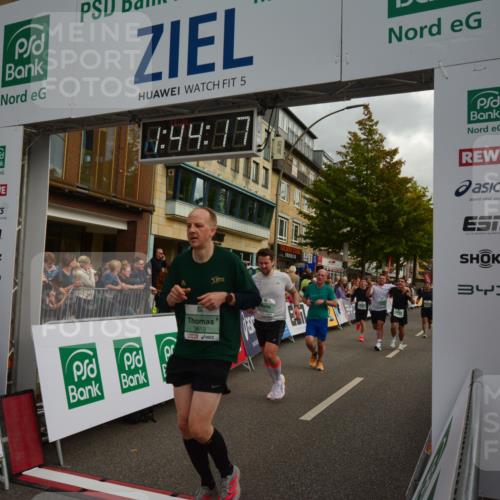 20.09.2026 - PSD Bank Halbmarathon LAZAROV Photography http://msf.ph/oto/10550754 20.09.2026 11:44:16 Ziel 1147, 1455, 1715, 1753, 1833, 2132, 2366, 2467, 2512, 2966, 3322, 3613, 4026, 4533, 4607, 4608 meine-sportfotos.de