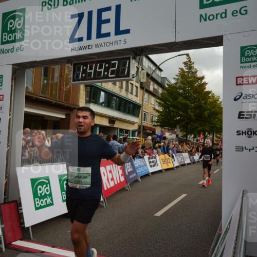 20.09.2026 - PSD Bank Halbmarathon LAZAROV Photography http://msf.ph/oto/10550774 20.09.2026 11:44:21 Ziel 1147, 1317, 1715, 1753, 2132, 2366, 2467, 2512, 2805, 2966, 3322, 3613, 4026, 4309, 4533, 4607, 4608 meine-sportfotos.de