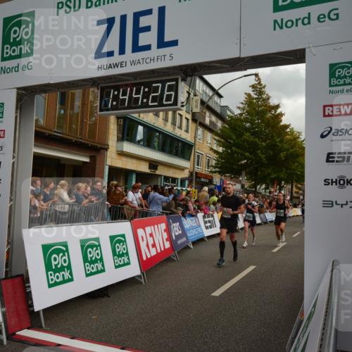 20.09.2026 - PSD Bank Halbmarathon LAZAROV Photography http://msf.ph/oto/10550789 20.09.2026 11:44:26 Ziel 1147, 1317, 1730, 1753, 2467, 2805, 3322, 4026, 4309, 4533, 4607, 4608 meine-sportfotos.de