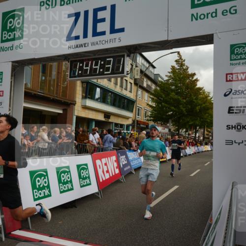 20.09.2026 - PSD Bank Halbmarathon LAZAROV Photography http://msf.ph/oto/10550799 20.09.2026 11:44:30 Ziel 1317, 1730, 1753, 2708, 2805, 3322, 3706, 4026, 4309, 4533 meine-sportfotos.de