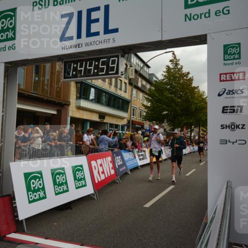 20.09.2026 - PSD Bank Halbmarathon LAZAROV Photography http://msf.ph/oto/10550860 20.09.2026 11:44:59 Ziel 1159, 1430, 1547, 2558, 2677, 3861, 4365, 4366 meine-sportfotos.de