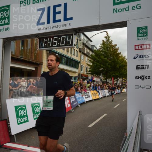 20.09.2026 - PSD Bank Halbmarathon LAZAROV Photography http://msf.ph/oto/10550874 20.09.2026 11:45:03 Ziel 1159, 1430, 1547, 2300, 2677, 2928, 2959, 3861, 3913, 3981, 4365, 4366 meine-sportfotos.de