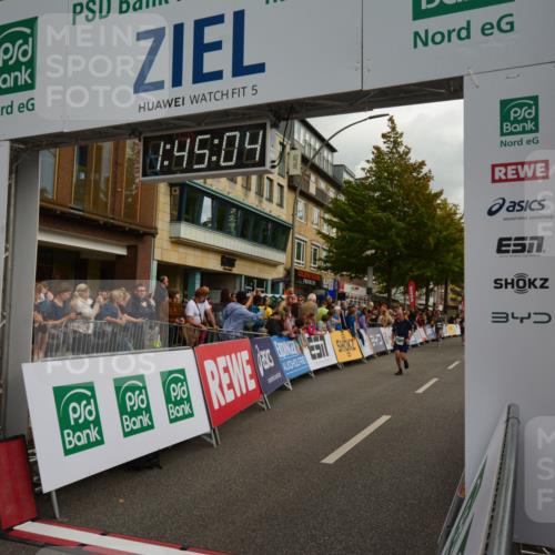20.09.2026 - PSD Bank Halbmarathon LAZAROV Photography http://msf.ph/oto/10550877 20.09.2026 11:45:04 Ziel 1159, 1430, 1547, 2300, 2677, 2928, 2959, 3861, 3913, 3981, 4365, 4366 meine-sportfotos.de