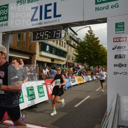20.09.2026 - PSD Bank Halbmarathon LAZAROV Photography http://msf.ph/oto/10550898 20.09.2026 11:45:13 Ziel 1159, 1168, 1374, 1430, 2300, 2928, 2959, 3861, 3913, 3981 meine-sportfotos.de