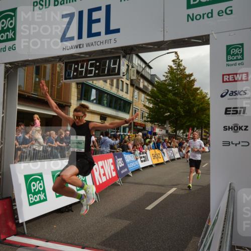 20.09.2026 - PSD Bank Halbmarathon LAZAROV Photography http://msf.ph/oto/10550899 20.09.2026 11:45:13 Ziel 1159, 1168, 1374, 1430, 2300, 2928, 2959, 3861, 3913, 3981 meine-sportfotos.de