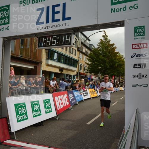 20.09.2026 - PSD Bank Halbmarathon LAZAROV Photography http://msf.ph/oto/10550903 20.09.2026 11:45:14 Ziel 1159, 1168, 1374, 1430, 2300, 2928, 2959, 3865, 3913, 3981, 4744, 4745 meine-sportfotos.de