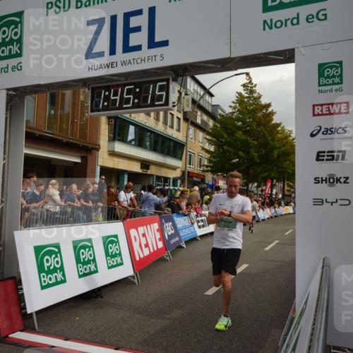 20.09.2026 - PSD Bank Halbmarathon LAZAROV Photography http://msf.ph/oto/10550905 20.09.2026 11:45:14 Ziel 1159, 1168, 1374, 1430, 2300, 2928, 2959, 3865, 3913, 3981, 4744, 4745 meine-sportfotos.de