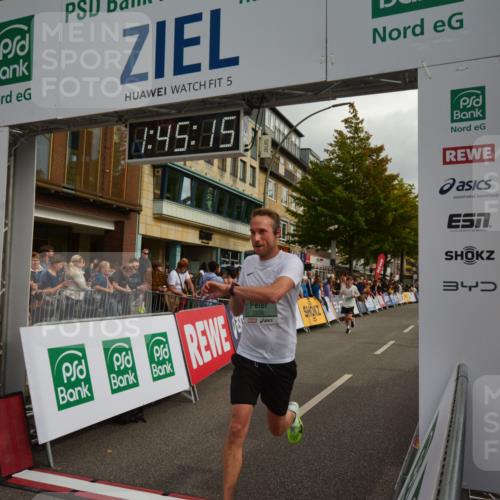 20.09.2026 - PSD Bank Halbmarathon LAZAROV Photography http://msf.ph/oto/10550906 20.09.2026 11:45:14 Ziel 1159, 1168, 1374, 1430, 2300, 2928, 2959, 3865, 3913, 3981, 4744, 4745 meine-sportfotos.de