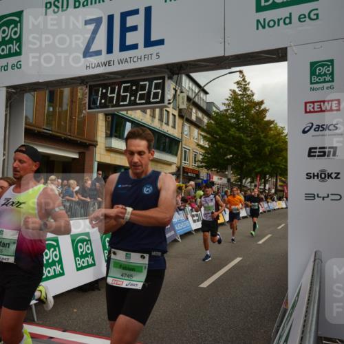 20.09.2026 - PSD Bank Halbmarathon LAZAROV Photography http://msf.ph/oto/10550922 20.09.2026 11:45:26 Ziel 1168, 1972, 2386, 3496, 3865, 3955, 4534, 4744, 4745 meine-sportfotos.de