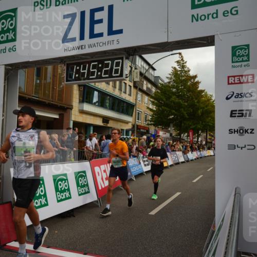 20.09.2026 - PSD Bank Halbmarathon LAZAROV Photography http://msf.ph/oto/10550928 20.09.2026 11:45:27 Ziel 1168, 1972, 2386, 3496, 3865, 3955, 4534, 4744, 4745 meine-sportfotos.de