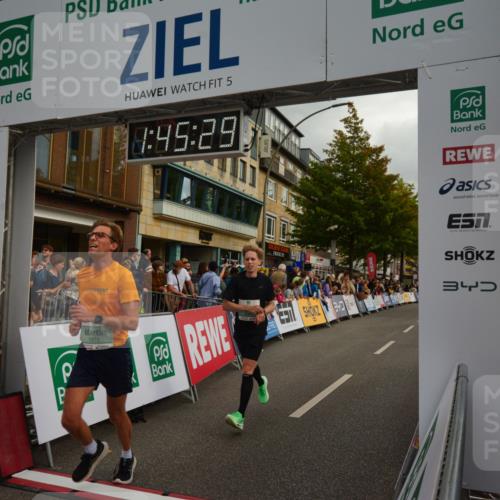 20.09.2026 - PSD Bank Halbmarathon LAZAROV Photography http://msf.ph/oto/10550932 20.09.2026 11:45:28 Ziel 1168, 1972, 2386, 3496, 3865, 3955, 4534, 4744, 4745 meine-sportfotos.de
