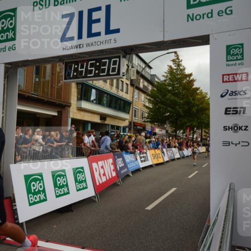 20.09.2026 - PSD Bank Halbmarathon LAZAROV Photography http://msf.ph/oto/10550940 20.09.2026 11:45:37 Ziel 2694, 2868, 3755, 4254, 4534, 4625 meine-sportfotos.de