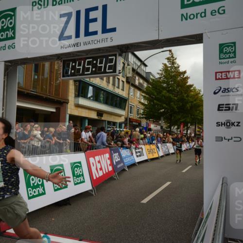 20.09.2026 - PSD Bank Halbmarathon LAZAROV Photography http://msf.ph/oto/10550945 20.09.2026 11:45:41 Ziel 2694, 2868, 3270, 3755, 4254, 4534, 4625 meine-sportfotos.de