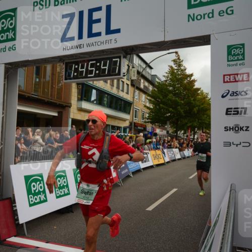 20.09.2026 - PSD Bank Halbmarathon LAZAROV Photography http://msf.ph/oto/10550955 20.09.2026 11:45:47 Ziel 1549, 2694, 2868, 3270, 3755, 4254, 4425, 4625, 4774 meine-sportfotos.de