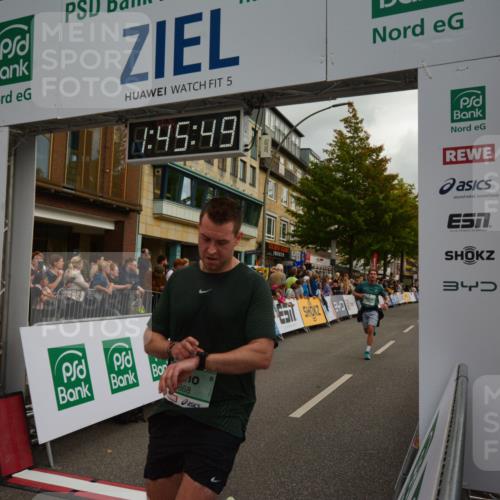20.09.2026 - PSD Bank Halbmarathon LAZAROV Photography http://msf.ph/oto/10550964 20.09.2026 11:45:49 Ziel 1549, 2868, 3076, 3270, 3755, 4254, 4425, 4625, 4774 meine-sportfotos.de