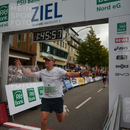 20.09.2026 - PSD Bank Halbmarathon LAZAROV Photography http://msf.ph/oto/10550976 20.09.2026 11:45:56 Ziel 1549, 2124, 3076, 3270, 4048, 4425, 4472, 4774 meine-sportfotos.de