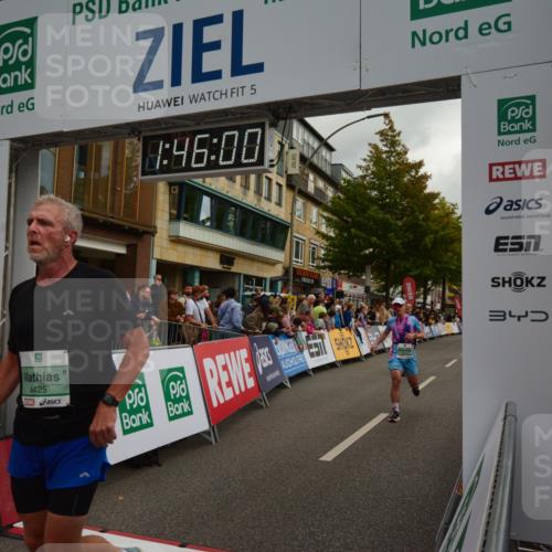 20.09.2026 - PSD Bank Halbmarathon LAZAROV Photography http://msf.ph/oto/10550981 20.09.2026 11:45:59 Ziel 1549, 2124, 3076, 3681, 4048, 4425, 4472, 4774 meine-sportfotos.de