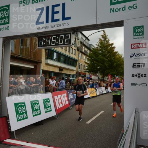 20.09.2026 - PSD Bank Halbmarathon LAZAROV Photography http://msf.ph/oto/10550992 20.09.2026 11:46:02 Ziel 1549, 1800, 2124, 2276, 2281, 3076, 3681, 4048, 4425, 4472, 4774 meine-sportfotos.de