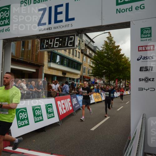 20.09.2026 - PSD Bank Halbmarathon LAZAROV Photography http://msf.ph/oto/10551003 20.09.2026 11:46:11 Ziel 1637, 1800, 2171, 2276, 2281, 2680, 3366, 3602, 3626, 3681, 4472, 4687 meine-sportfotos.de