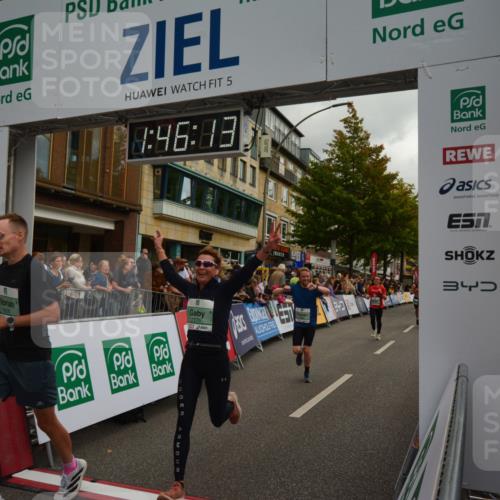 20.09.2026 - PSD Bank Halbmarathon LAZAROV Photography http://msf.ph/oto/10551010 20.09.2026 11:46:13 Ziel 1637, 1800, 2042, 2171, 2175, 2276, 2281, 2374, 2680, 2769, 3366, 3602, 3626, 3681, 4687 meine-sportfotos.de