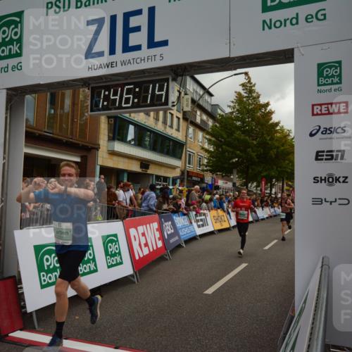 20.09.2026 - PSD Bank Halbmarathon LAZAROV Photography http://msf.ph/oto/10551016 20.09.2026 11:46:14 Ziel 1637, 1800, 2042, 2171, 2175, 2276, 2281, 2374, 2680, 2769, 2977, 3366, 3565, 3602, 3626, 3681, 4687 meine-sportfotos.de