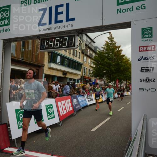 20.09.2026 - PSD Bank Halbmarathon LAZAROV Photography http://msf.ph/oto/10551075 20.09.2026 11:46:30 Ziel 1102, 1860, 2027, 2042, 2066, 2175, 2374, 2524, 2769, 2778, 2977, 3408, 3425, 3565, 4094, 4200, 4387, 4640, 4710 meine-sportfotos.de
