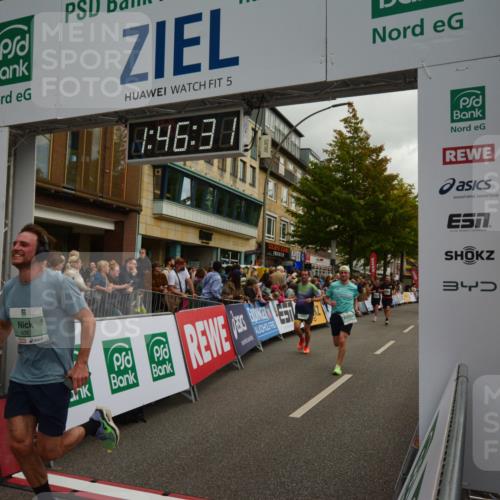 20.09.2026 - PSD Bank Halbmarathon LAZAROV Photography http://msf.ph/oto/10551076 20.09.2026 11:46:30 Ziel 1102, 1860, 2027, 2042, 2066, 2175, 2374, 2524, 2769, 2778, 2977, 3408, 3425, 3565, 4094, 4200, 4387, 4640, 4710 meine-sportfotos.de
