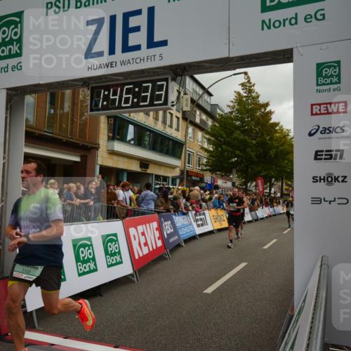 20.09.2026 - PSD Bank Halbmarathon LAZAROV Photography http://msf.ph/oto/10551083 20.09.2026 11:46:33 Ziel 1102, 1860, 2027, 2066, 2087, 2524, 2778, 3226, 3408, 3425, 3790, 4070, 4094, 4200, 4387, 4640, 4710 meine-sportfotos.de