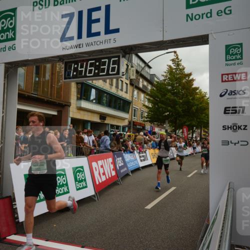 20.09.2026 - PSD Bank Halbmarathon LAZAROV Photography http://msf.ph/oto/10551089 20.09.2026 11:46:36 Ziel 1102, 1527, 2027, 2087, 2778, 3226, 3408, 3425, 3790, 4070, 4094, 4200, 4249, 4387, 4640, 4710 meine-sportfotos.de