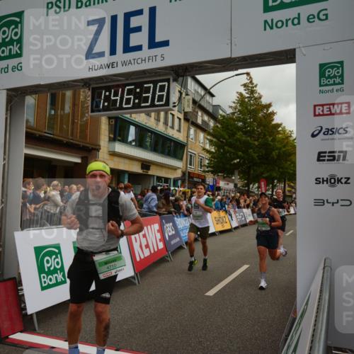 20.09.2026 - PSD Bank Halbmarathon LAZAROV Photography http://msf.ph/oto/10551092 20.09.2026 11:46:37 Ziel 1102, 1527, 2027, 2087, 2773, 2778, 3226, 3408, 3425, 3790, 4070, 4094, 4200, 4249, 4640, 4710 meine-sportfotos.de
