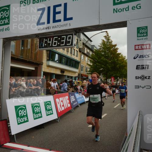 20.09.2026 - PSD Bank Halbmarathon LAZAROV Photography http://msf.ph/oto/10551102 20.09.2026 11:46:39 Ziel 1102, 1527, 2027, 2087, 2773, 3226, 3408, 3425, 3790, 4070, 4094, 4200, 4249, 4566, 4640, 4710 meine-sportfotos.de