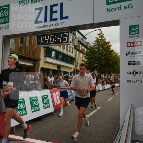 20.09.2026 - PSD Bank Halbmarathon LAZAROV Photography http://msf.ph/oto/10551113 20.09.2026 11:46:43 Ziel 1527, 1557, 1810, 1876, 2027, 2087, 2090, 2773, 3226, 3790, 4001, 4070, 4094, 4200, 4247, 4249, 4566, 4639, 4640, 4710 meine-sportfotos.de