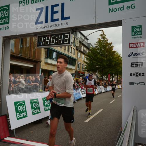 20.09.2026 - PSD Bank Halbmarathon LAZAROV Photography http://msf.ph/oto/10551115 20.09.2026 11:46:43 Ziel 1527, 1557, 1810, 1876, 2027, 2087, 2090, 2773, 3226, 3790, 4001, 4070, 4094, 4200, 4247, 4249, 4566, 4639, 4640, 4710 meine-sportfotos.de