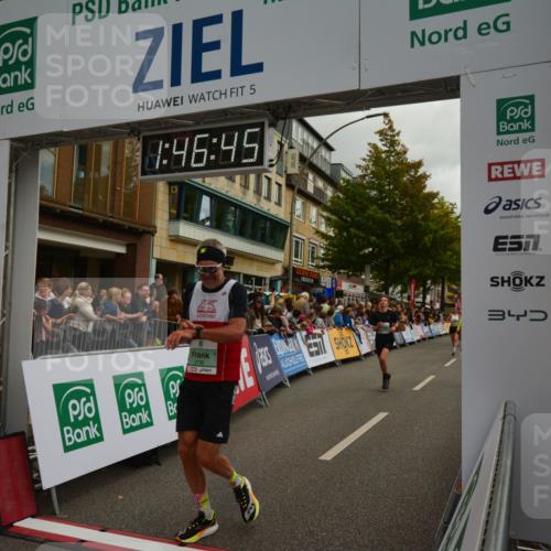 20.09.2026 - PSD Bank Halbmarathon LAZAROV Photography http://msf.ph/oto/10551122 20.09.2026 11:46:44 Ziel 1527, 1557, 1810, 1876, 2027, 2087, 2090, 2659, 2773, 3226, 3424, 3790, 4001, 4070, 4094, 4200, 4247, 4249, 4566, 4639, 4640 meine-sportfotos.de