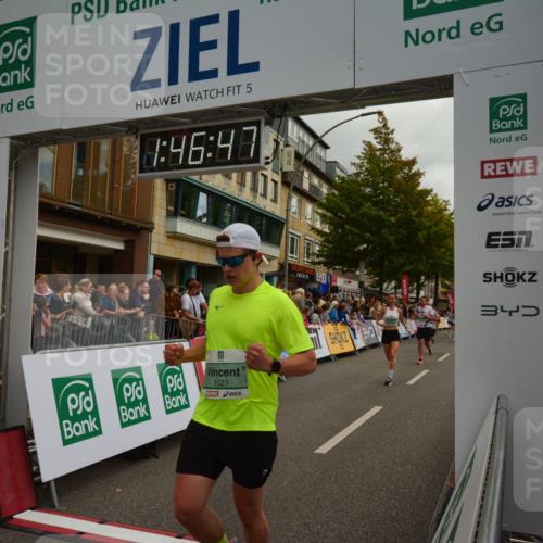 20.09.2026 - PSD Bank Halbmarathon LAZAROV Photography http://msf.ph/oto/10551130 20.09.2026 11:46:47 Ziel 1527, 1557, 1561, 1810, 1876, 2027, 2087, 2090, 2141, 2659, 2773, 3226, 3424, 3790, 4001, 4070, 4247, 4249, 4566, 4639 meine-sportfotos.de