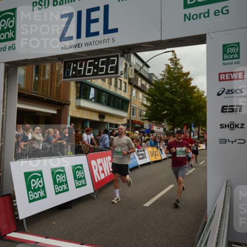 20.09.2026 - PSD Bank Halbmarathon LAZAROV Photography http://msf.ph/oto/10551143 20.09.2026 11:46:51 Ziel 1189, 1527, 1557, 1561, 1810, 1876, 2012, 2090, 2141, 2659, 2773, 3424, 3511, 4001, 4247, 4249, 4566, 4639 meine-sportfotos.de