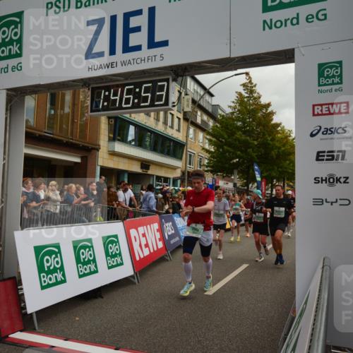 20.09.2026 - PSD Bank Halbmarathon LAZAROV Photography http://msf.ph/oto/10551150 20.09.2026 11:46:53 Ziel 1189, 1527, 1557, 1561, 1810, 1876, 2012, 2090, 2141, 2659, 2773, 2902, 3424, 3511, 4001, 4247, 4566, 4639 meine-sportfotos.de