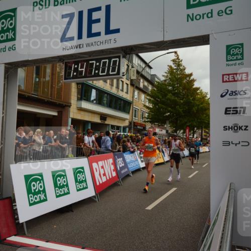 20.09.2026 - PSD Bank Halbmarathon LAZAROV Photography http://msf.ph/oto/10551178 20.09.2026 11:47:00 Ziel 1189, 1557, 1561, 1810, 1822, 2012, 2090, 2141, 2659, 2902, 3381, 3424, 3511, 4001, 4247, 4555 meine-sportfotos.de