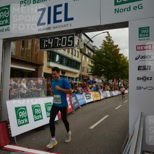 20.09.2026 - PSD Bank Halbmarathon LAZAROV Photography http://msf.ph/oto/10551192 20.09.2026 11:47:04 Ziel 1189, 1561, 1822, 2012, 2141, 2902, 3381, 3511, 4555, 4730 meine-sportfotos.de