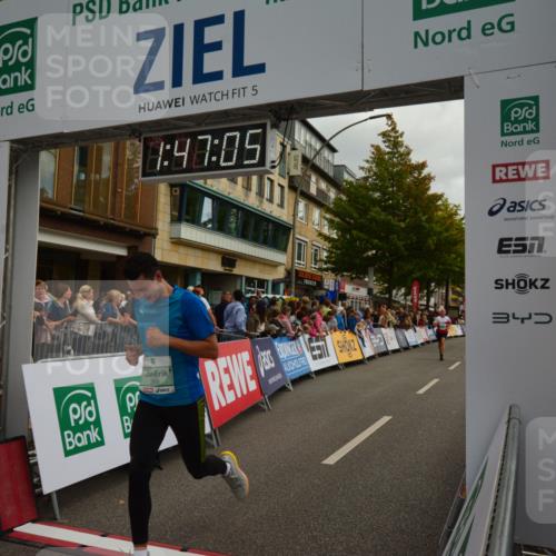 20.09.2026 - PSD Bank Halbmarathon LAZAROV Photography http://msf.ph/oto/10551193 20.09.2026 11:47:04 Ziel 1189, 1561, 1822, 2012, 2141, 2902, 3381, 3511, 4555, 4730 meine-sportfotos.de