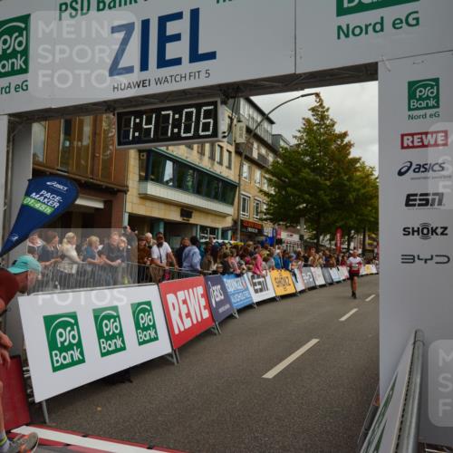 20.09.2026 - PSD Bank Halbmarathon LAZAROV Photography http://msf.ph/oto/10551196 20.09.2026 11:47:05 Ziel 1189, 1822, 2012, 2141, 2902, 3381, 3511, 4555, 4730 meine-sportfotos.de