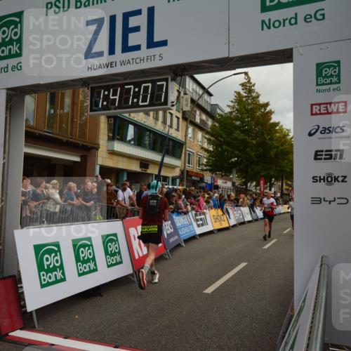20.09.2026 - PSD Bank Halbmarathon LAZAROV Photography http://msf.ph/oto/10551200 20.09.2026 11:47:06 Ziel 1189, 1822, 2012, 2902, 3381, 3511, 4555, 4730 meine-sportfotos.de