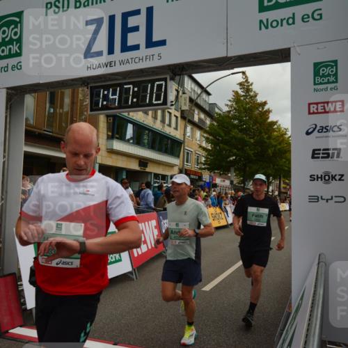 20.09.2026 - PSD Bank Halbmarathon LAZAROV Photography http://msf.ph/oto/10551204 20.09.2026 11:47:10 Ziel 1669, 1822, 2225, 2902, 3381, 3639, 4555, 4730 meine-sportfotos.de