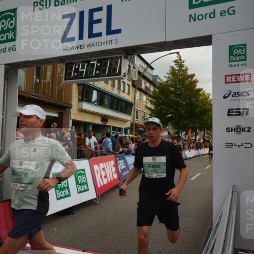 20.09.2026 - PSD Bank Halbmarathon LAZAROV Photography http://msf.ph/oto/10551207 20.09.2026 11:47:10 Ziel 1669, 1822, 2225, 2902, 3381, 3639, 4555, 4730 meine-sportfotos.de