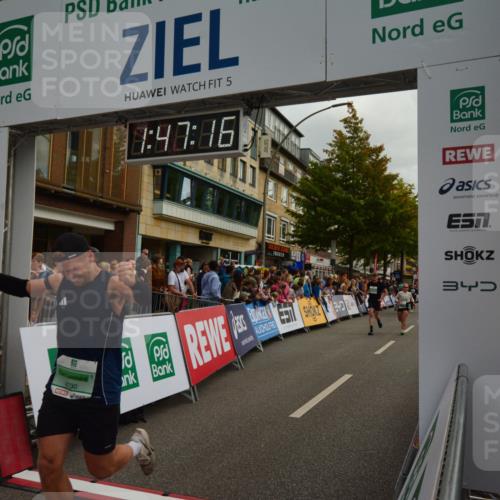 20.09.2026 - PSD Bank Halbmarathon LAZAROV Photography http://msf.ph/oto/10551209 20.09.2026 11:47:15 Ziel 1669, 1822, 2225, 3381, 3639, 4555, 4730 meine-sportfotos.de